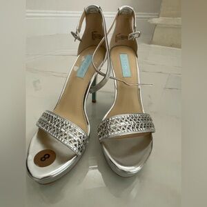 Silver mirror style high heels pumps size 8